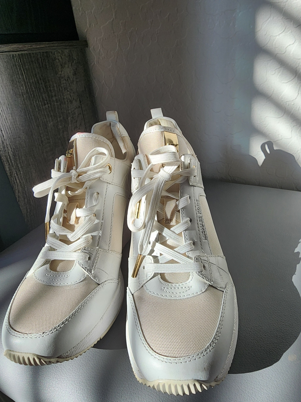 MICHAEL Michael Kors Cream Sneakers with Gold Heel Accent - Picture 2 of 6